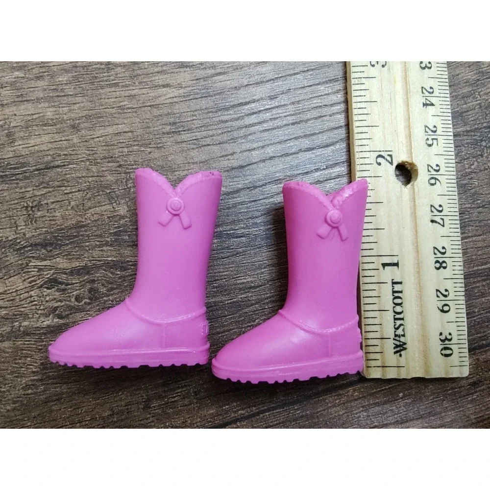 Barbie Doll Shoes Boots Solid Pink Color Flat Foot Z29